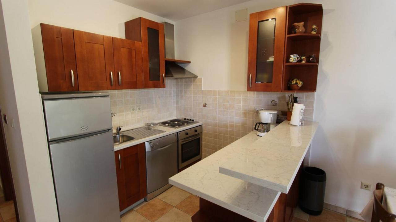 Apartments Kirincic Sveti Vid-Miholjice ภายนอก รูปภาพ