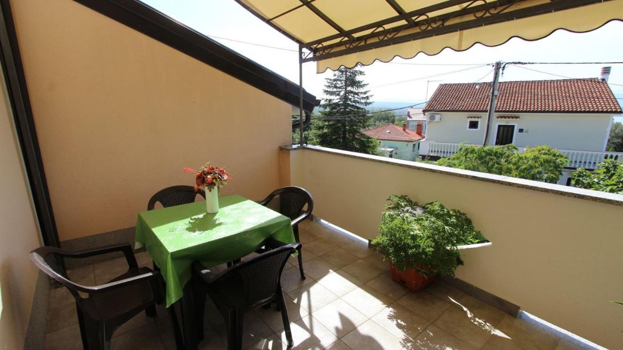 Apartments Kirincic Sveti Vid-Miholjice ภายนอก รูปภาพ