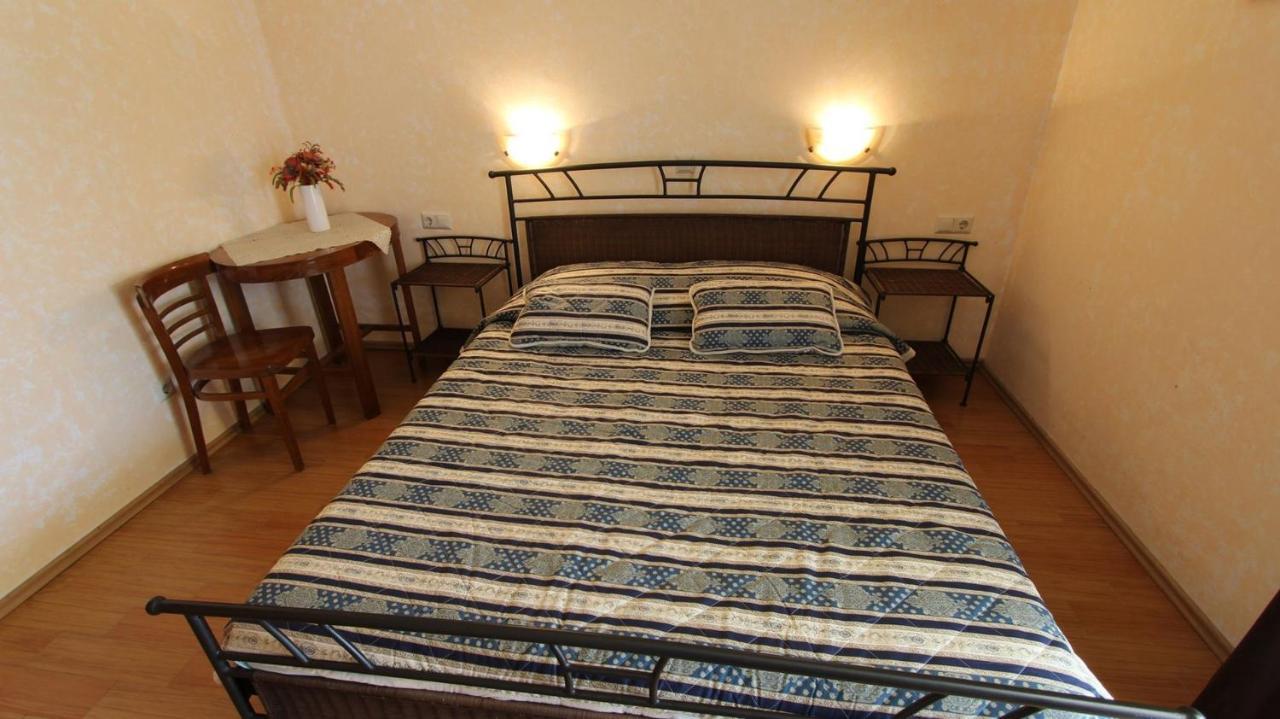 Apartments Kirincic Sveti Vid-Miholjice ภายนอก รูปภาพ
