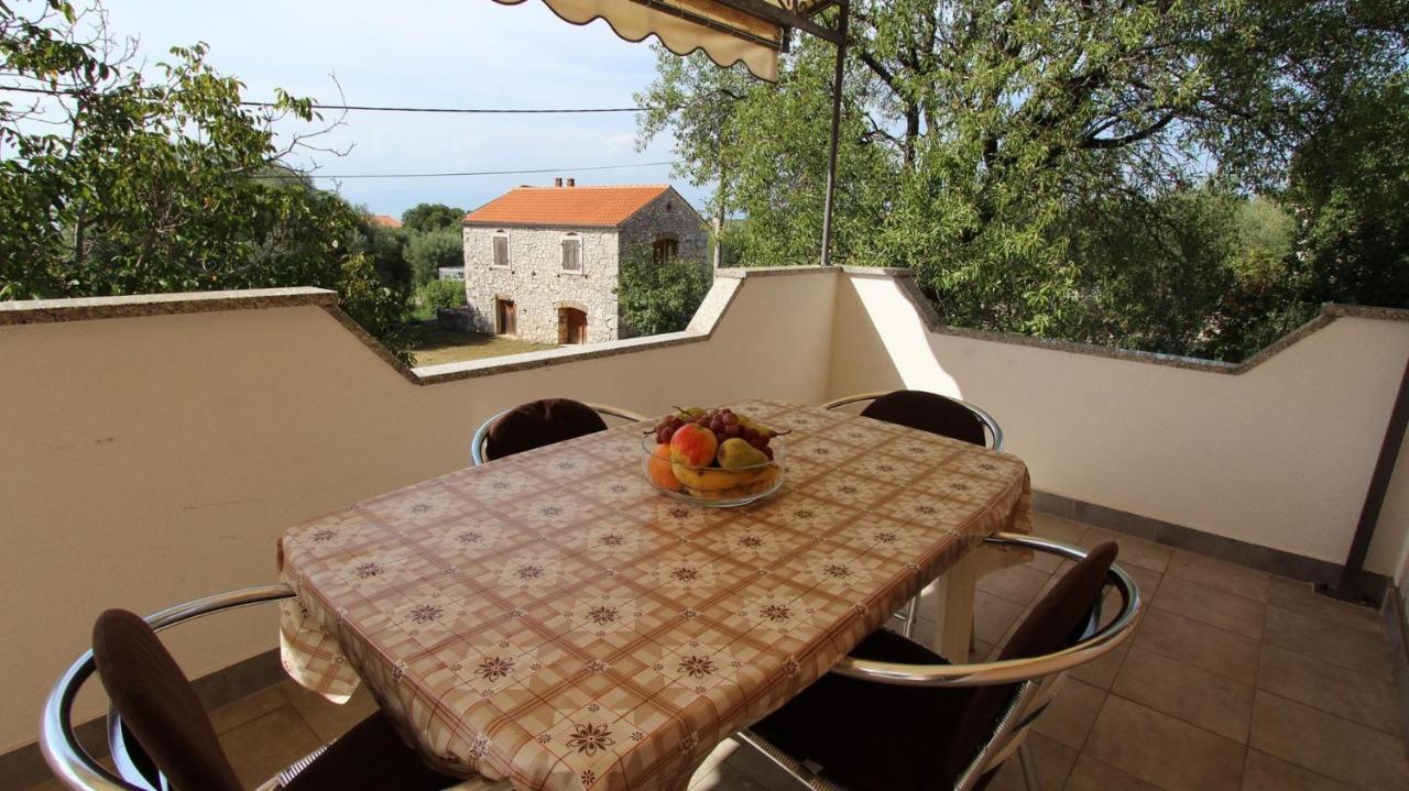 Apartments Kirincic Sveti Vid-Miholjice ภายนอก รูปภาพ