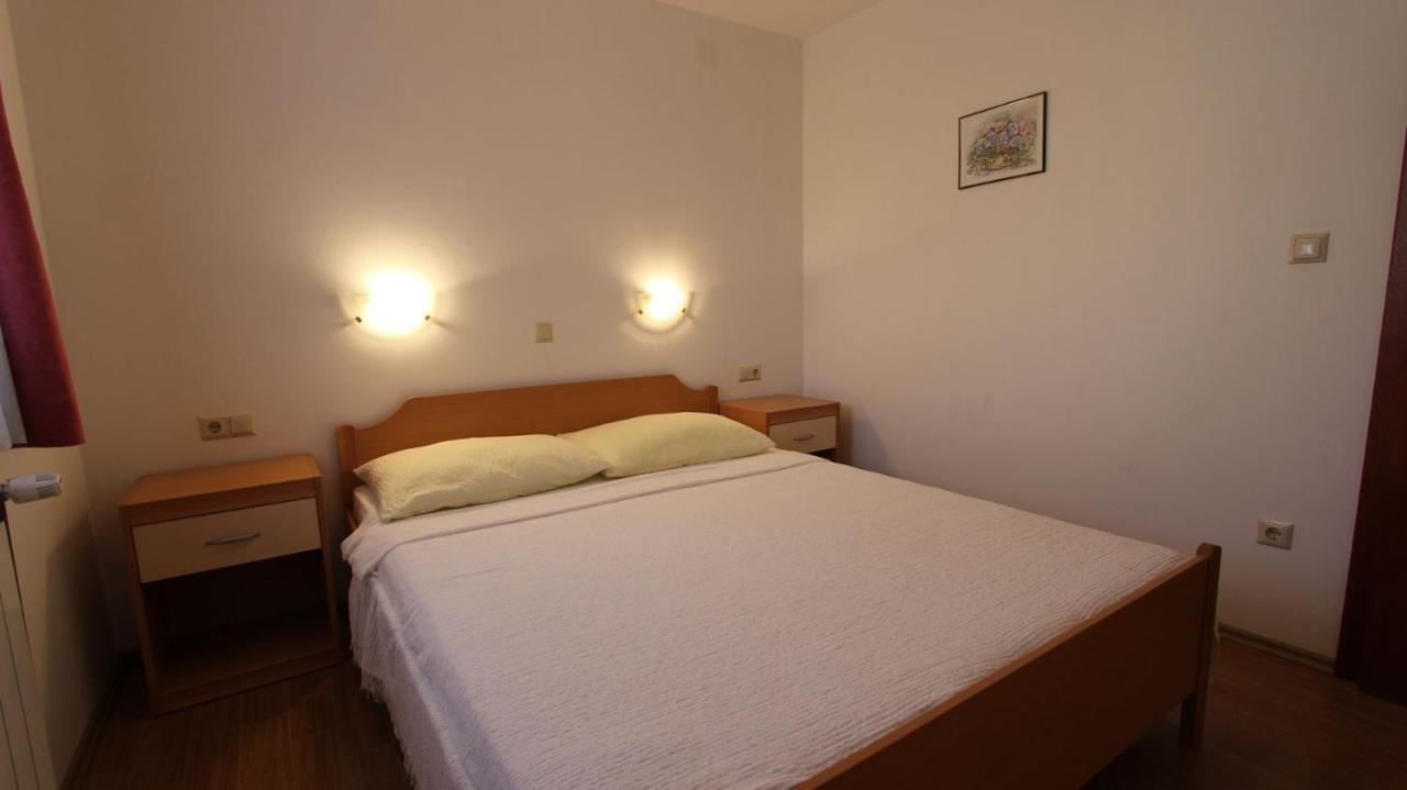 Apartments Kirincic Sveti Vid-Miholjice ภายนอก รูปภาพ