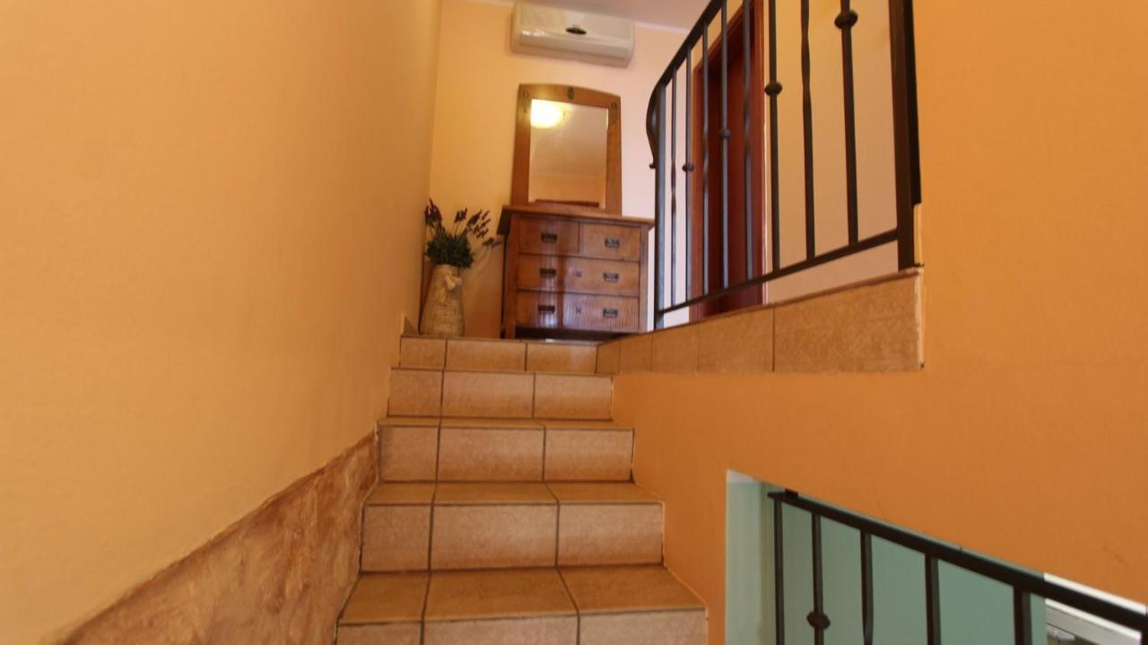 Apartments Kirincic Sveti Vid-Miholjice ภายนอก รูปภาพ