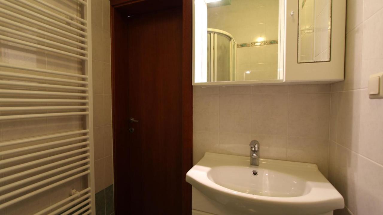Apartments Kirincic Sveti Vid-Miholjice ภายนอก รูปภาพ